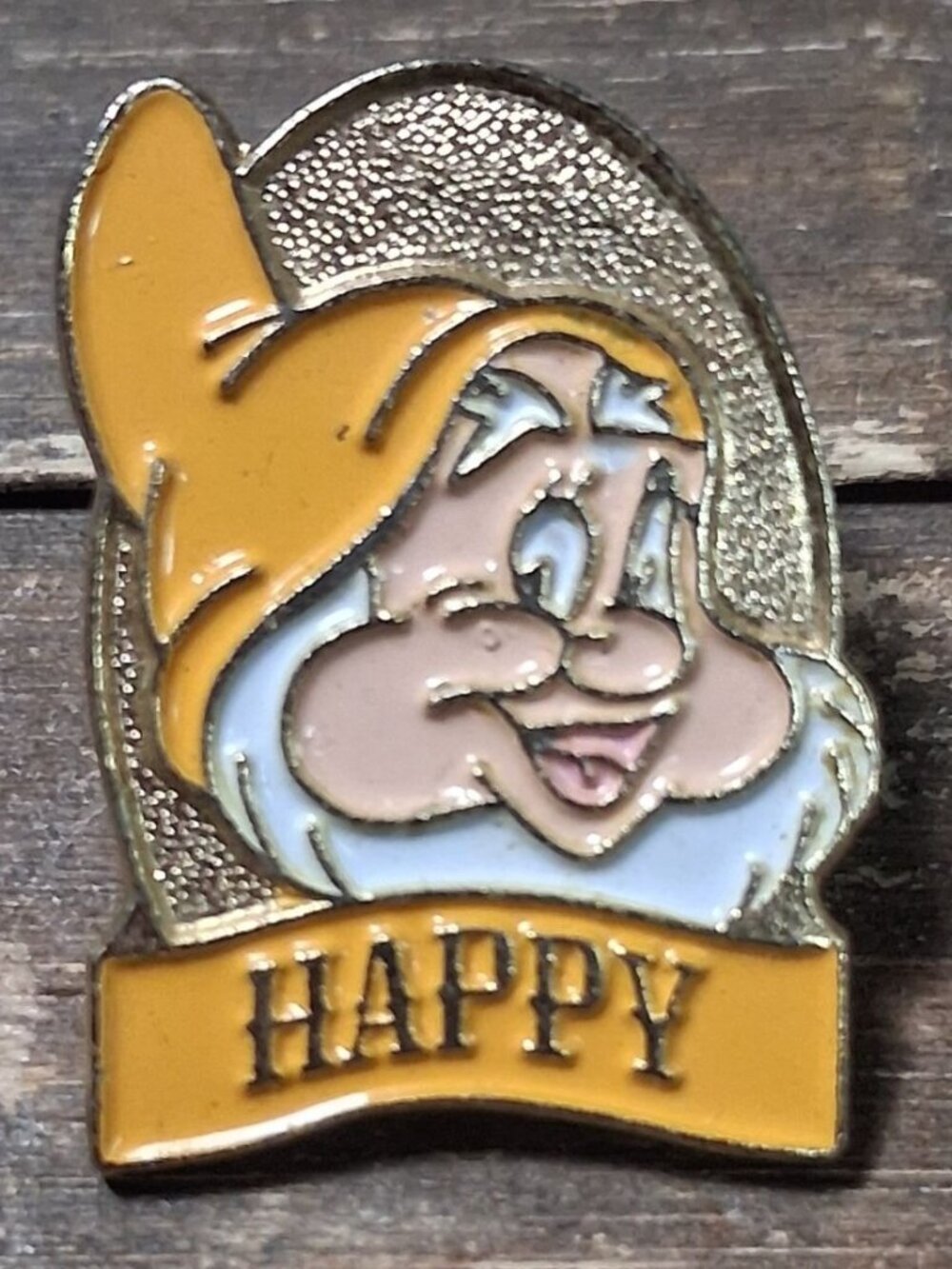 Vtg Disney Masterpiece Snow White Seven Dwarfs Happy Enamel Pin VHS Promo